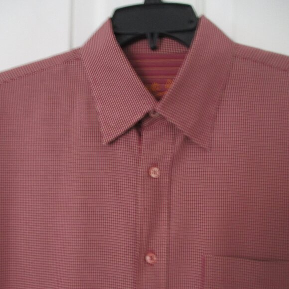 Bugatchi Uomo Mens S/S Wine Red Button-down Collar Shirt NWOT - 16" Collar or L - Picture 1 of 2